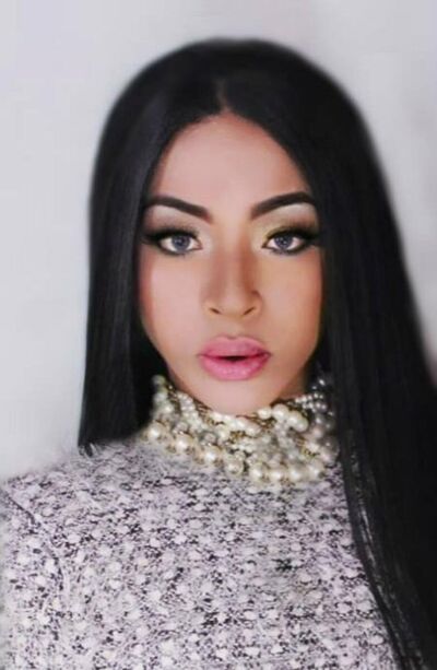 madriid's hot photo – thumbnail