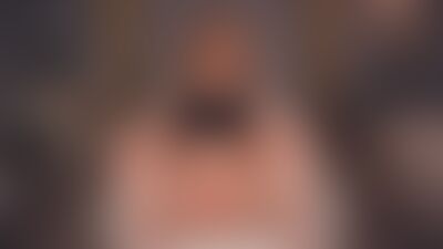 3e1f4f49-e775-4690-a9c1-de5f3d559f25's hot photo – thumbnail