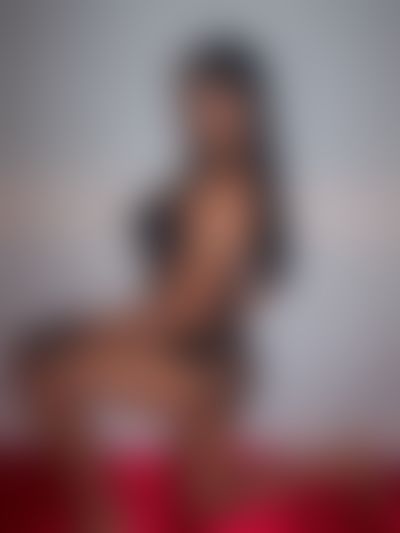 YACKIE's hot video