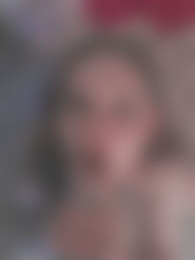 346c5d4a-d358-4fba-80b4-c64bb5ebfe6c's hot photo – thumbnail