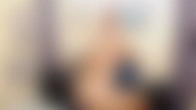 VoluptuousShemal's hot photo – thumbnail