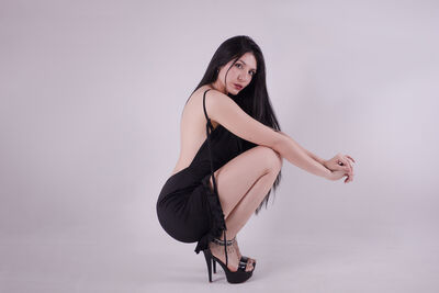 a58a6ac2-68cd-481e-b19a-6246ece8fc36's hot photo – thumbnail