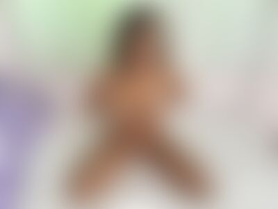 41c60d45-1586-4e65-8590-a1e49e596a15's hot photo – thumbnail