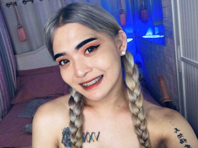 ZhaviaSwift's hot video