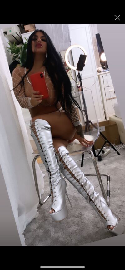 IsaBebe's hot video
