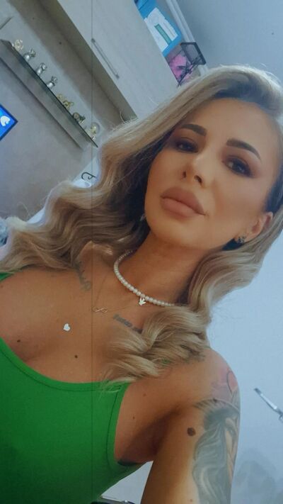 AnneKay's hot video